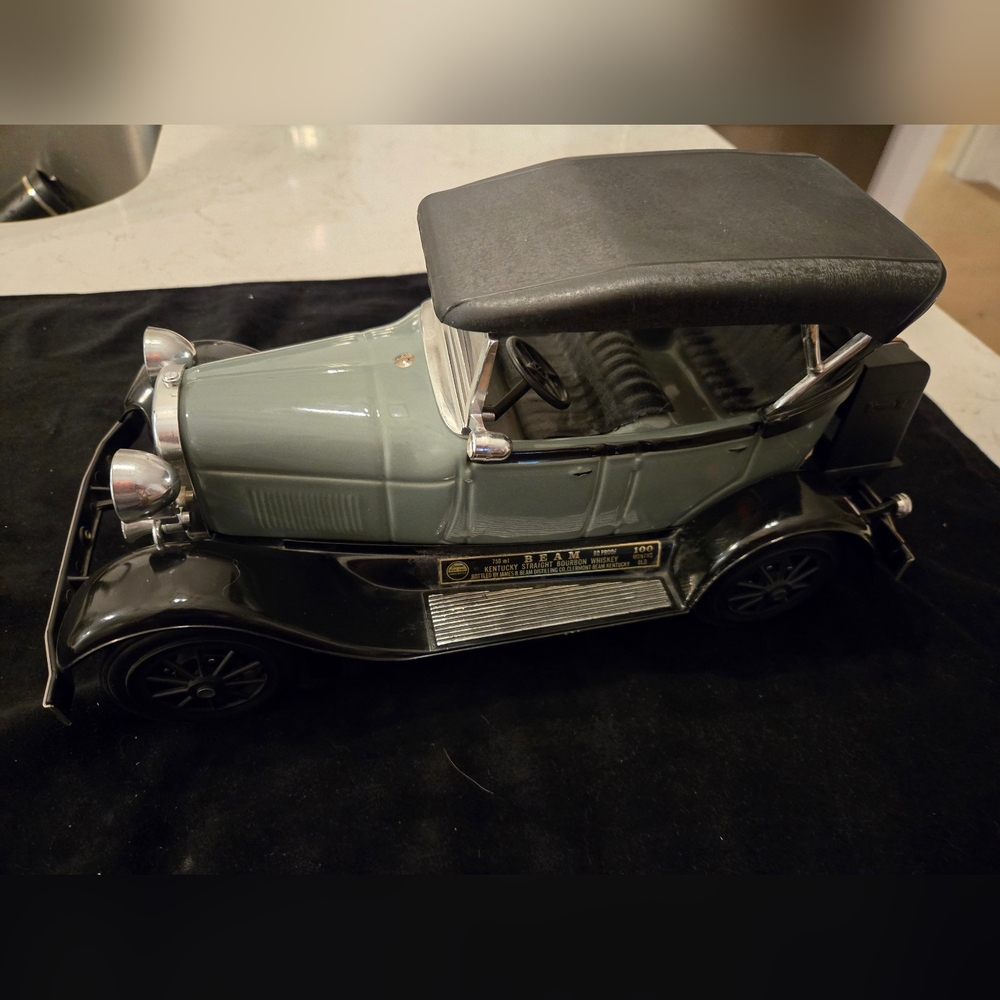 Vintage Model Car with Black Roof 1929 Phaeton Ceramic Decanter